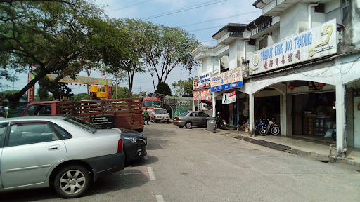 C T AUTO ACCESSORIES