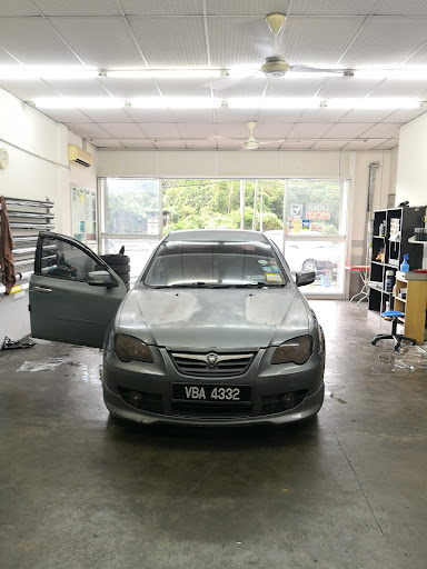 Y Cool Tint Shop