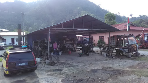 Bengkel Cat Along ( AYE UTARA ENTERPRISE )
