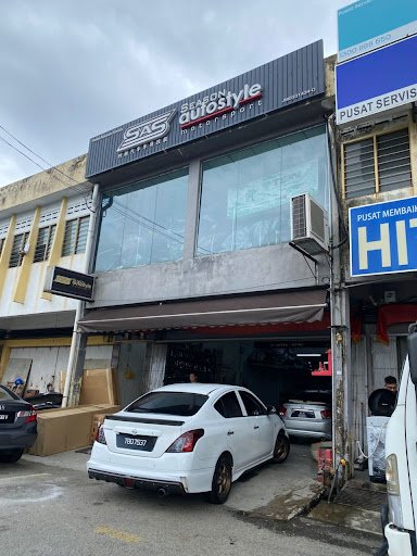 Season Auto Style