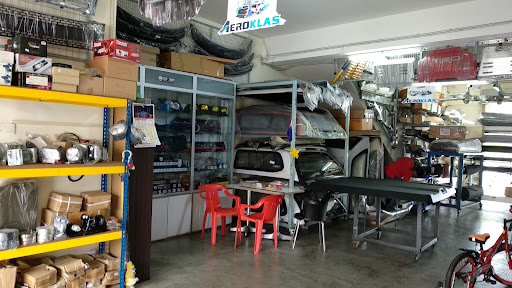 ES 4x4 Accessories JB